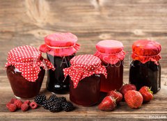 Fototapeta pltno 240 x 174, 55261499 - Glass of homemade - Sklenice domc