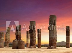 Fototapeta pltno 330 x 244, 59083059 - Toltec Sculptures in Tula, Mexico