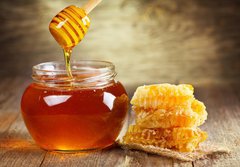 Fototapeta papr 184 x 128, 61593982 - jar of honey with honeycomb