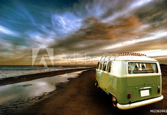 Fototapeta pltno 174 x 120, 62362861 - Strandbild mit Bulli 1