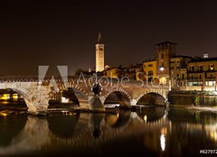 Fototapeta240 x 174  Verona, il Ponte Pietra di notte, 240 x 174 cm