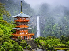 Samolepka flie 270 x 200, 64270219 - Nachi, Japan at Kumano Nachi Taisha Shrine and Waterfall - Nachi, Japonsko u Kumano Nachi Taisha svatyn a vodopd