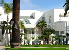 Fototapeta100 x 73  Image Of a Beautiful Home In Southern California, 100 x 73 cm