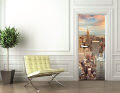 Samolepka na dvee flie 90 x 220, 66358355 - Sunset view of New York City looking over midtown Manhattan