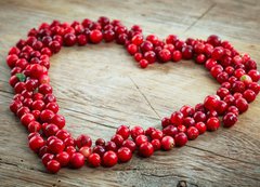 Samolepka flie 200 x 144  heart shape of fresh berries, 200 x 144 cm