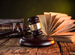 Fototapeta330 x 244  Wooden gavel and books on wooden table, law concept, 330 x 244 cm
