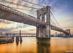 Fototapeta100 x 73  Brooklyn Bridge over the East River in New York City, 100 x 73 cm