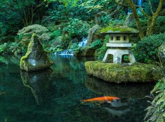 Fototapeta vliesov 270 x 200, 72382315 - A Lantern and Waterfall in the Portland Japanese Garden