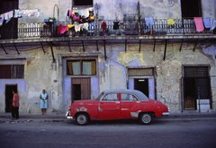 Fototapeta vliesov 145 x 100, 7313323 - street picture of habana