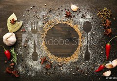 Fototapeta papr 184 x 128, 73223520 - Spices on table with cutlery silhouette, close-up - Koen na stl s pbory silueta, zavete