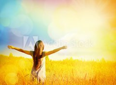 Fototapeta vliesov 100 x 73, 77938326 - Free Happy Woman Enjoying Nature. Beauty Girl Outdoor.