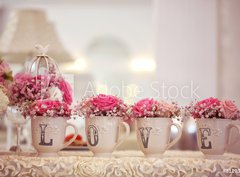 Fototapeta papír 360 x 266, 81103537 - Beautifully decorated wedding table with flowers - Krásně zdobený svatební stůl s květinami
