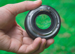 Fototapeta vliesov 100 x 73, 88270999 - Mobile lenses on a green lawn.