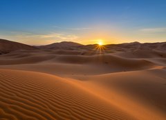 Fototapeta plátno 160 x 116, 89984904 - view of Erg Chebbi Dunes - Sahara Desert - at sunrise, in Moroc - pohled na Erg Chebbi Dunes