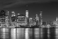 Fototapeta plátno 174 x 120, 94054059 - Black and white New York City at night panoramic picture, USA. - Černobílé New York City v noci panoramatický obrázek, USA.