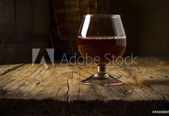 Fototapeta174 x 120  Glass white wine and bunch grapes on background of wooden , 174 x 120 cm