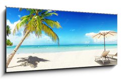 Sklenn obraz 1D panorama - 120 x 50 cm F_AB166899372 - Sonnenliegen am Strand