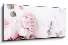 Skleněný obraz 1D panorama - 120 x 50 cm F_AB235909172 - Beautiful, tender fresh blossoming aromatic pink Peony flowers and eucalyptus branches on the white background, top view, flat lay - Krásné, něžné čerstvé kvetoucí aromatické růžové květy pivoňky a eukalyptové větve na bílém pozadí, pohled shora, ploché rozložení