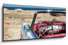 Sklenn obraz 1D panorama - 120 x 50 cm F_AB6325595 - cuban vintage car parked on the seacost in havana