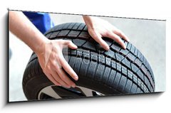 Obraz 1D panorama - 120 x 50 cm F_AB66921054 - Reifenwechsel in einer KFZ Werkstatt // Tire change by mechanic