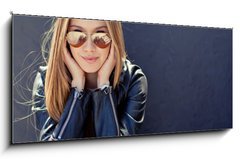 Skleněný obraz 1D panorama - 120 x 50 cm F_AB79452361 - Beautiful fashionable young woman - Krásná módní mladá žena