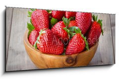 Obraz   strawberries in a wooden bowl, 120 x 50 cm
