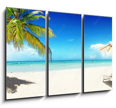 Obraz 3D tdln - 105 x 70 cm F_BB166899372 - Sonnenliegen am Strand