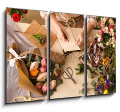 Obraz 3D tdln - 105 x 70 cm F_BB266667837 - Florist writing in notebook at table