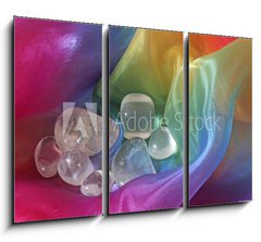 Obraz 3D tdln - 105 x 70 cm F_BB36970802 - Clear quartz crystals on chiffron background - Jasn kemenn krystaly na pozad chiffron