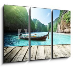 Obraz   rock of Phi Phi island in Thailand and wooden platform, 105 x 70 cm