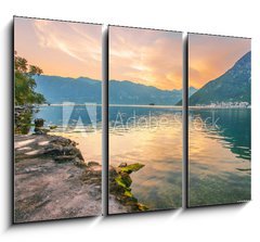 Obraz 3D tdln - 105 x 70 cm F_BB53739902 - Sunset on the sea with the  foggy mountains