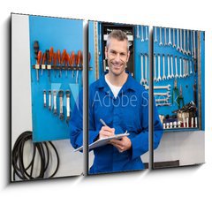 Obraz 3D tdln - 105 x 70 cm F_BB76802696 - Smiling mechanic looking at camera
