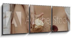 Obraz 3D tdln - 150 x 50 cm F_BM363656695 - beautiful female body with flowers