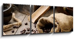 Obraz 3D tdln - 150 x 50 cm F_BM43606423 - Roasted coffee beans in vintage setting - Peen kvov zrna v vinobran