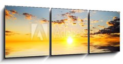 Obraz 3D třídílný - 150 x 50 cm F_BM48898013 - Sky background and water reflection.