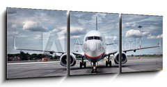 Obraz 3D tdln - 150 x 50 cm F_BM51423285 - Total View Airplane on Airfield with dramatic Sky