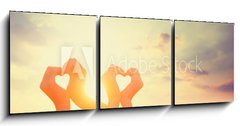 Obraz 3D tdln - 150 x 50 cm F_BM69484198 - Two hands on sunsut. - Dv ruce na slunn.