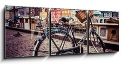 Obraz   Classic vintage retro city bicycle in Copenhagen, Denmark, 150 x 50 cm