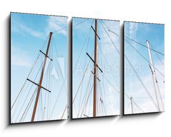 Obraz 3D tdln - 90 x 50 cm F_BS166856176 - Masts of sailboat and blue sky