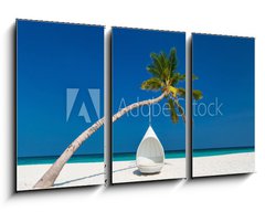 Obraz 3D tdln - 90 x 50 cm F_BS196863504 - Beautiful tropical beach in Maldives