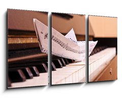 Obraz 3D tdln - 90 x 50 cm F_BS26458857 - The piano and paper toy-ship