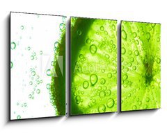 Obraz 3D tdln - 90 x 50 cm F_BS42017906 - lime slice in water - vpnit pltek ve vod
