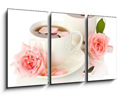 Obraz 3D tdln - 90 x 50 cm F_BS46461060 - cups of tea with roses isolated on white