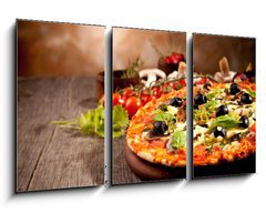 Obraz 3D tdln - 90 x 50 cm F_BS51836484 - Delicious fresh pizza served on wooden table