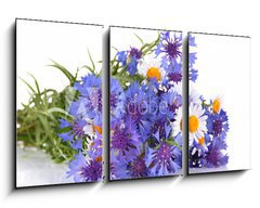 Obraz 3D tdln - 90 x 50 cm F_BS52878804 - Beautiful bouquet of cornflowers and chamomiles ,isolated