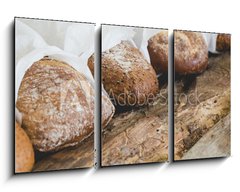 Obraz 3D tdln - 90 x 50 cm F_BS72205297 - Delicious bread on the table