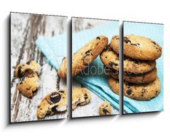 Obraz 3D tdln - 90 x 50 cm F_BS75839613 - Chocolate cookies on wooden table