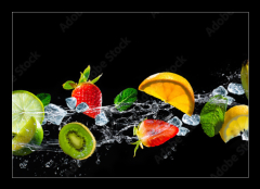 Sklenn obraz 1D - 100 x 70 cm F_E145460098 - Fruits with water splash