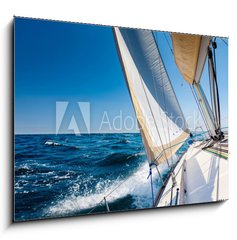 Sklenn obraz 1D - 100 x 70 cm F_E229409051 - Sailing lboat at open sea in sunshine