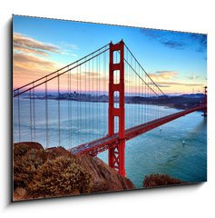 Sklenn obraz 1D - 100 x 70 cm F_E48272681 - horizontal view of Golden Gate Bridge